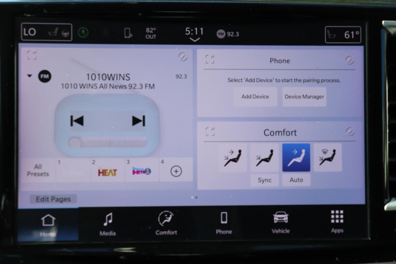 Chrysler Pacifica Touring L FWD 2024