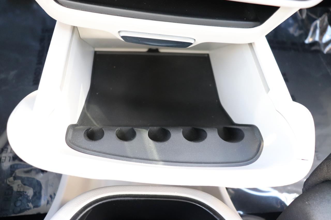 Chrysler Pacifica Touring L FWD 2024