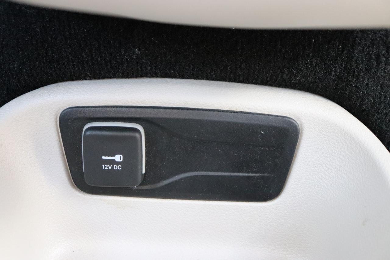 Chrysler Pacifica Touring L FWD 2024