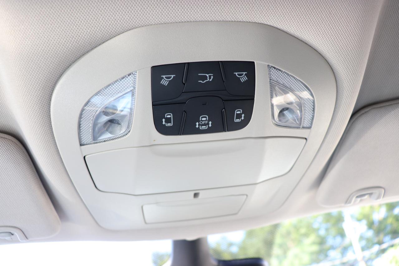 Chrysler Pacifica Touring L FWD 2024