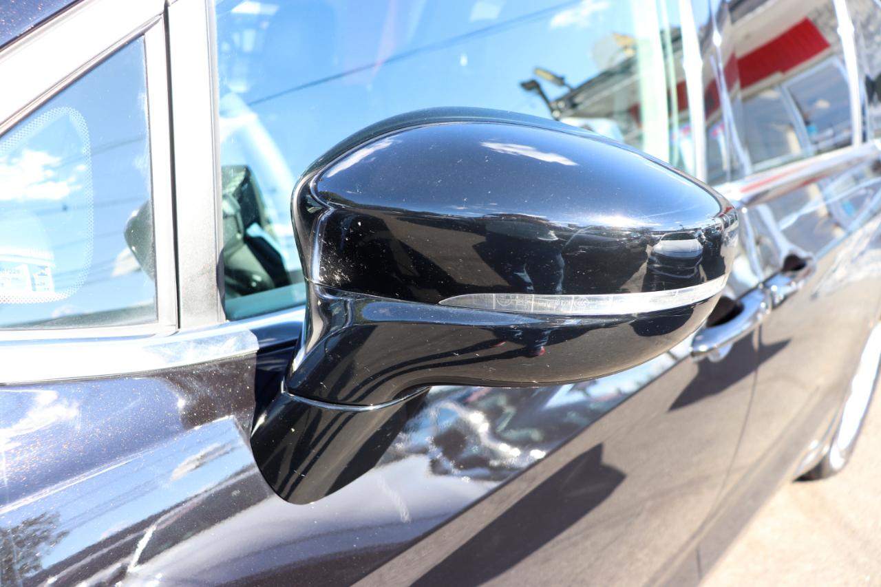 Chrysler Pacifica Touring L FWD 2024