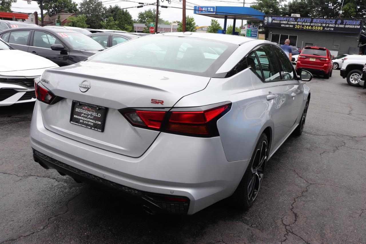 Nissan Altima 2.5 SR Sedan 2023