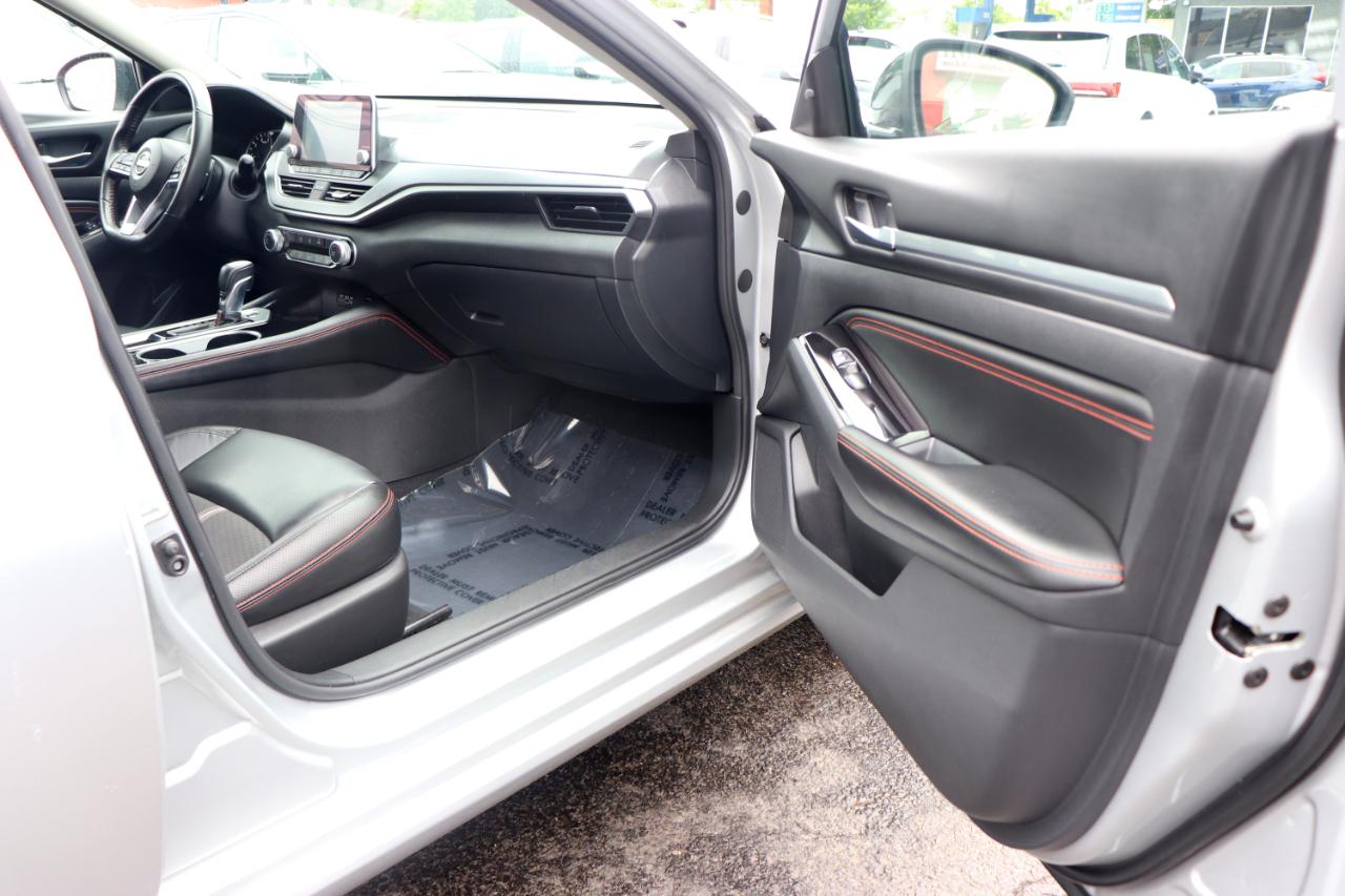 Nissan Altima 2.5 SR Sedan 2023
