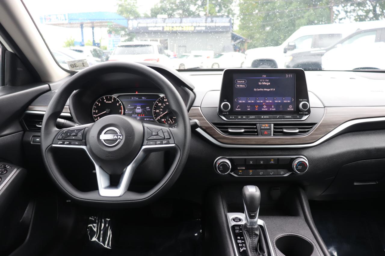 Nissan Altima SV FWD 2025