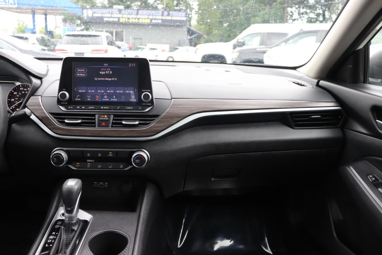 Nissan Altima SV FWD 2025