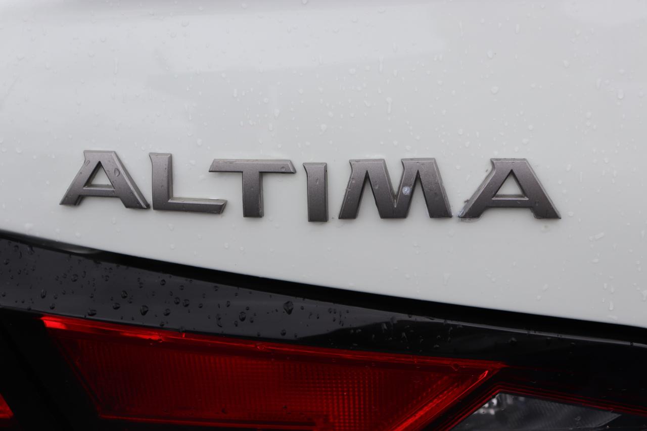Nissan Altima SV FWD 2025