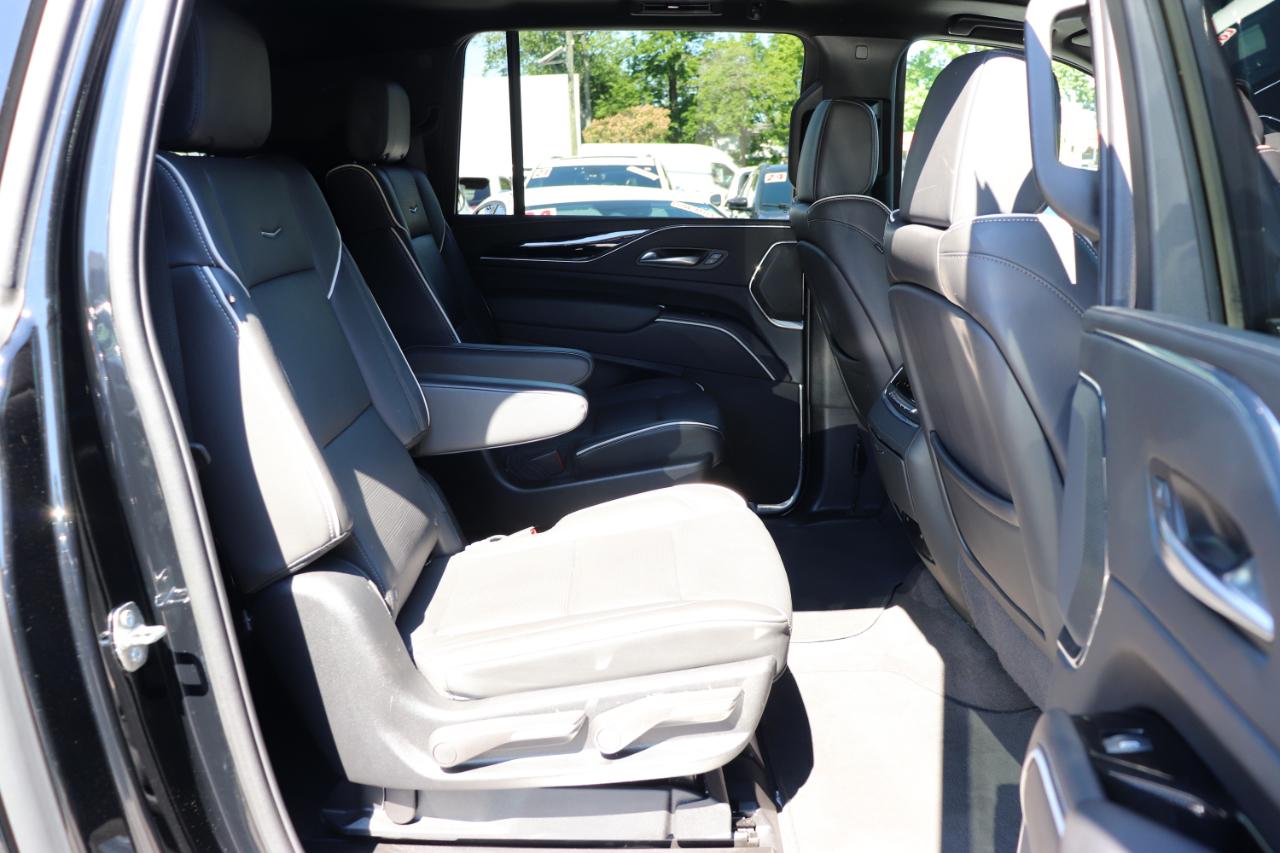 Cadillac Escalade ESV 4WD 4dr Sport 2024