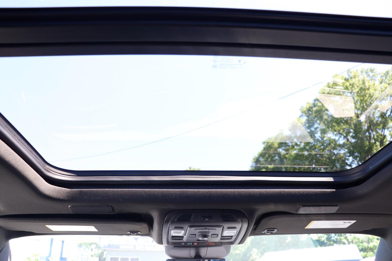 Cadillac Escalade ESV 4WD 4dr Sport 2024
