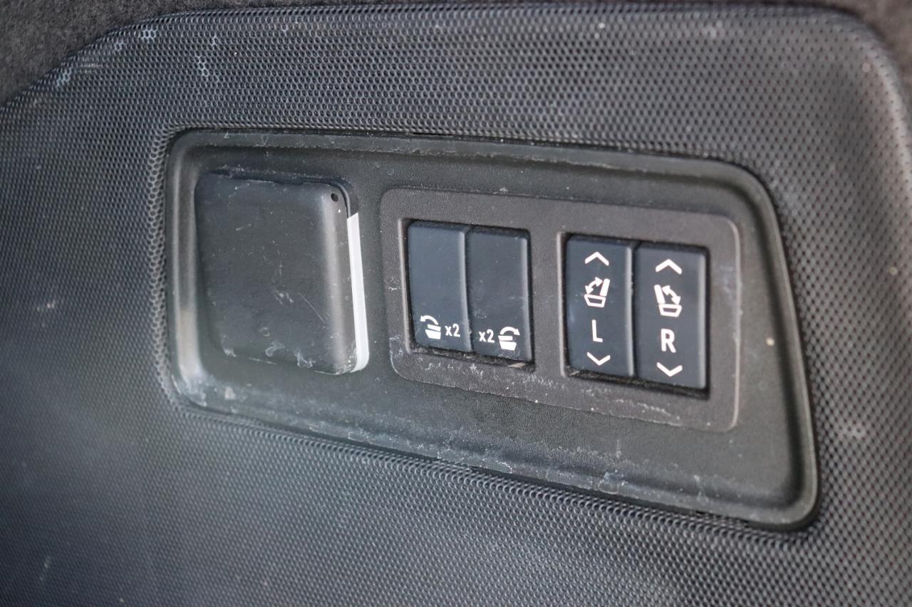 Cadillac Escalade ESV 4WD 4dr Sport 2024