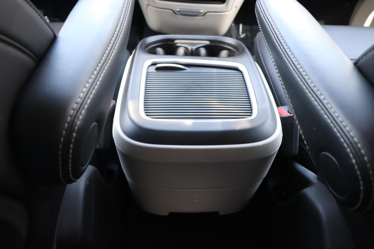 Chrysler Pacifica Hybrid Select FWD 2024