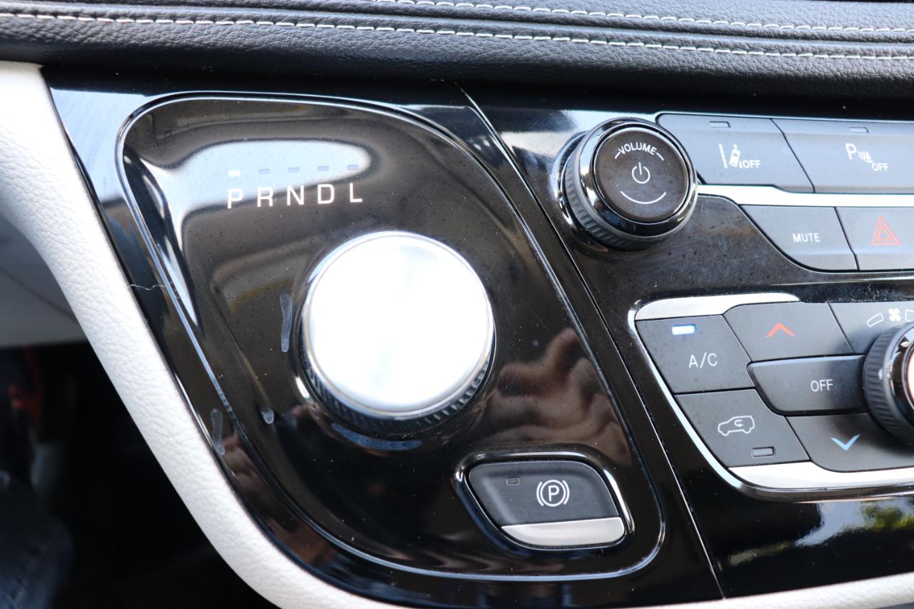 Chrysler Pacifica Hybrid Select FWD 2024