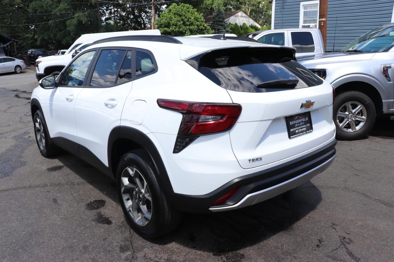 Chevrolet Trax FWD 4dr LT 2025