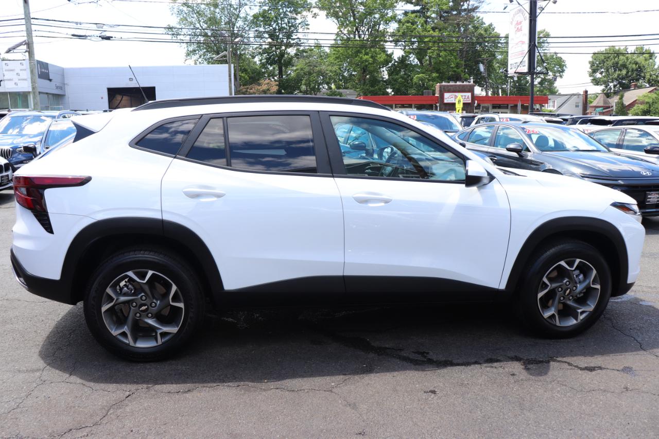 Chevrolet Trax FWD 4dr LT 2025
