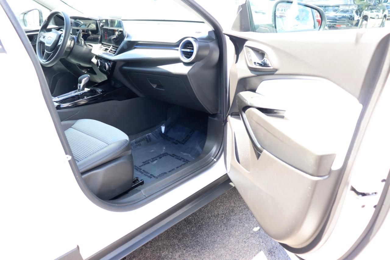 Chevrolet Trax FWD 4dr LT 2025
