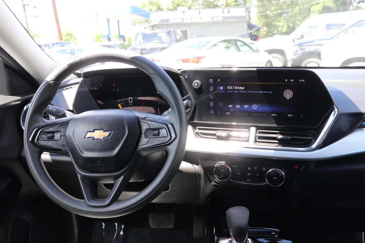 Chevrolet Trax FWD 4dr LT 2025