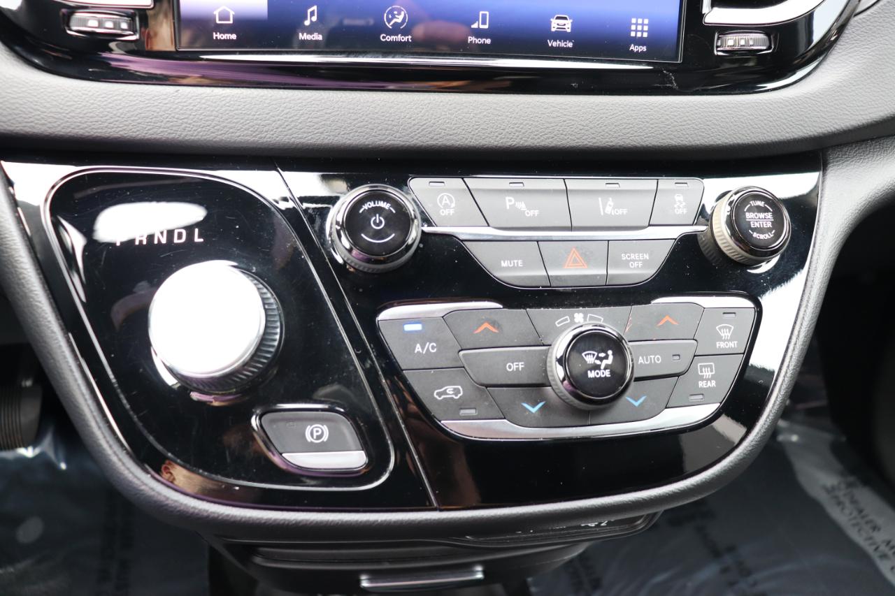 Chrysler Pacifica Select FWD 2025