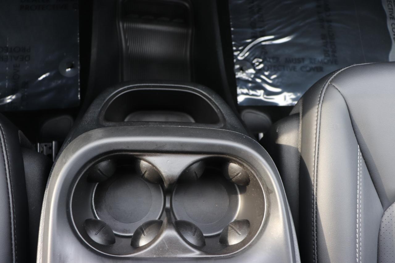 Chrysler Pacifica Select FWD 2025