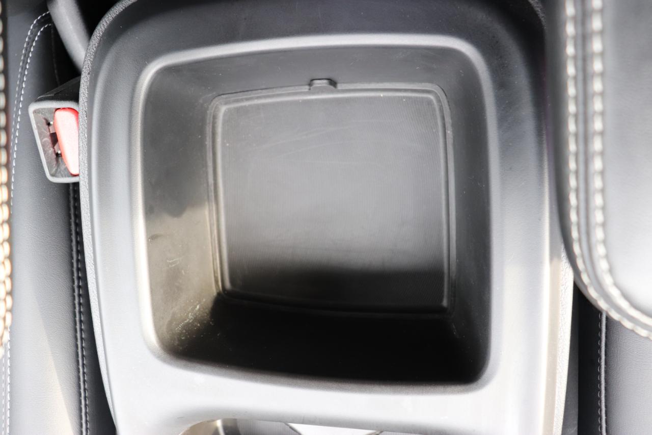 Chrysler Pacifica Select FWD 2025