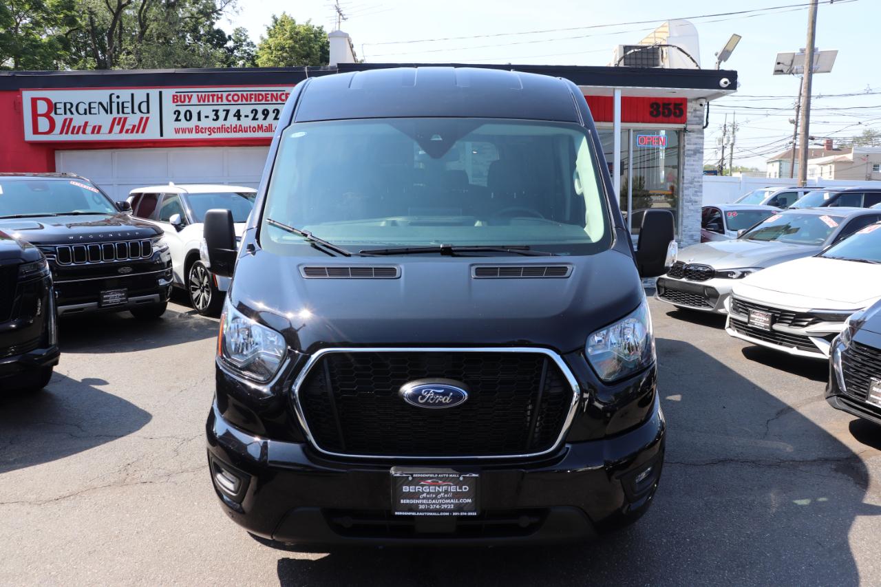 Ford Transit Passenger Wagon T-350 148" Med Roof XLT RWD 2025