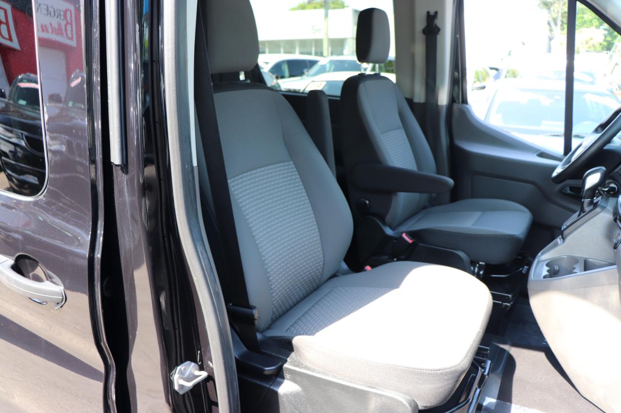 Ford Transit Passenger Wagon T-350 148" Med Roof XLT RWD 2025