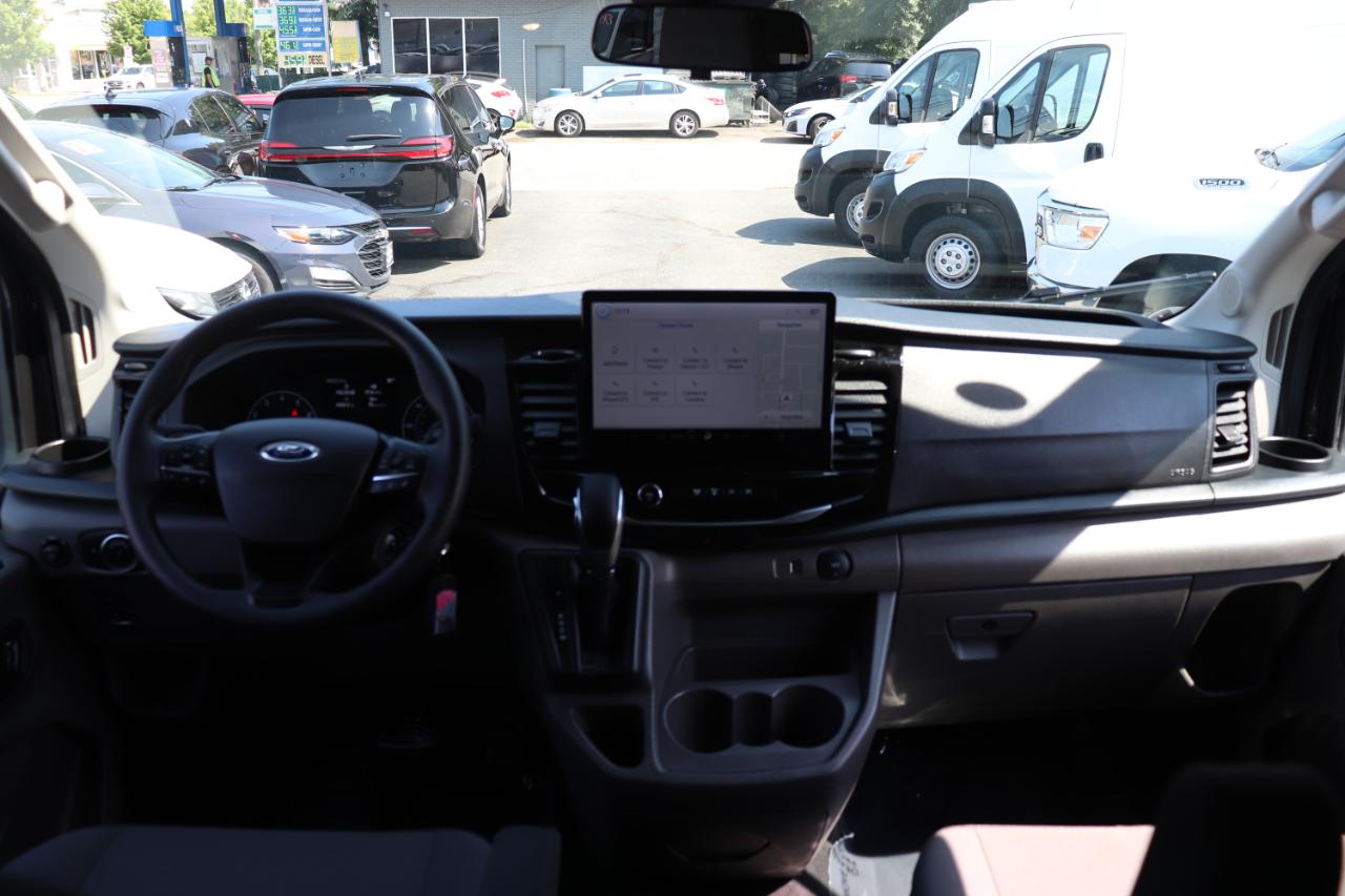 Ford Transit Passenger Wagon T-350 148" Med Roof XLT RWD 2025