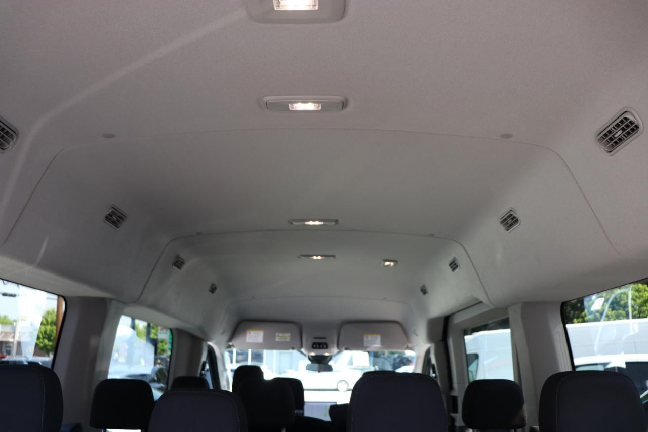 Ford Transit Passenger Wagon T-350 148" Med Roof XLT RWD 2025