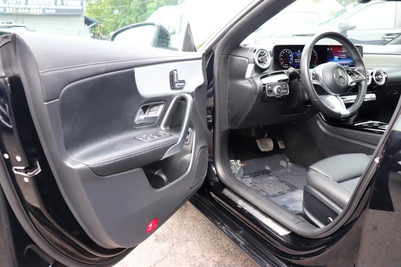Mercedes-Benz CLA CLA 250 4MATIC Coupe 2025