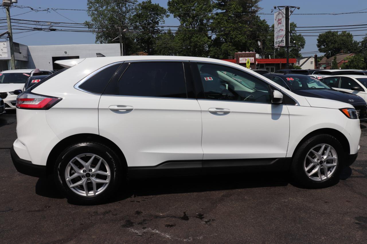 Ford Edge SEL AWD 2024