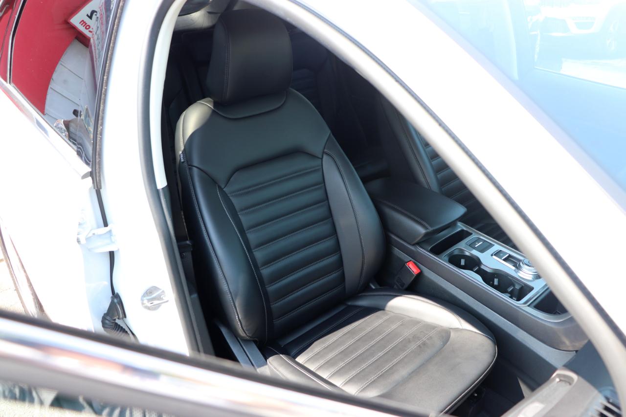 Ford Edge SEL AWD 2024