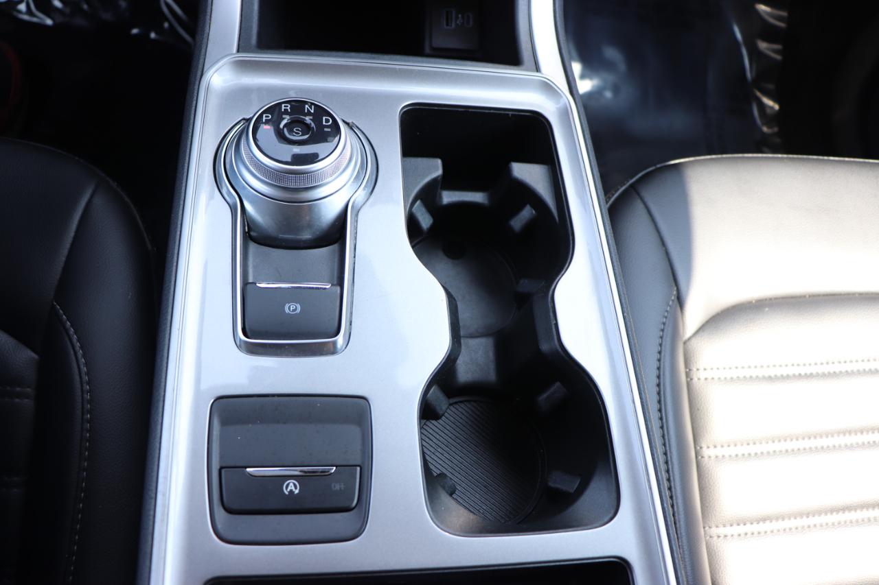 Ford Edge SEL AWD 2024
