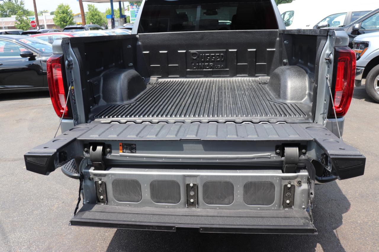 GMC Sierra 1500 4WD Crew Cab 147" SLT 2025