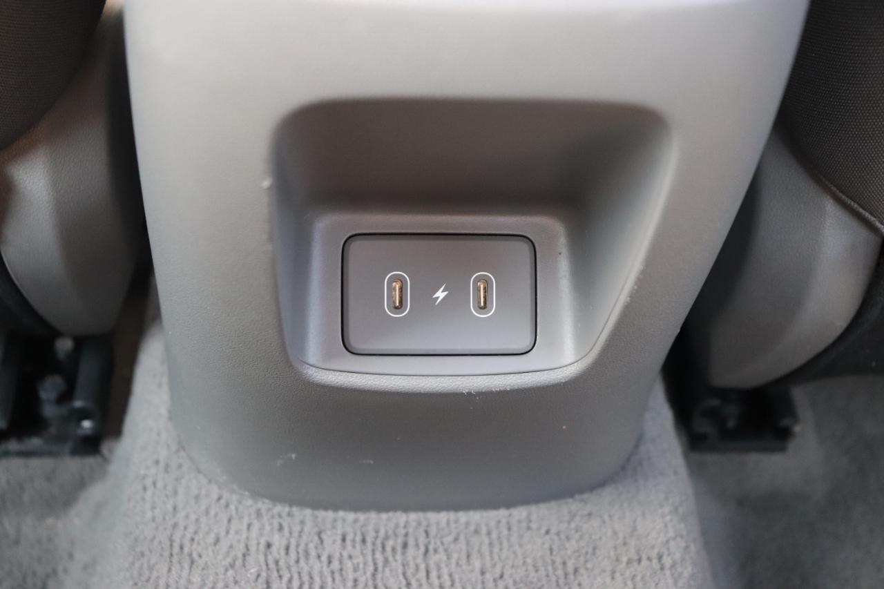 Hyundai Elantra SEL Convenience IVT 2025