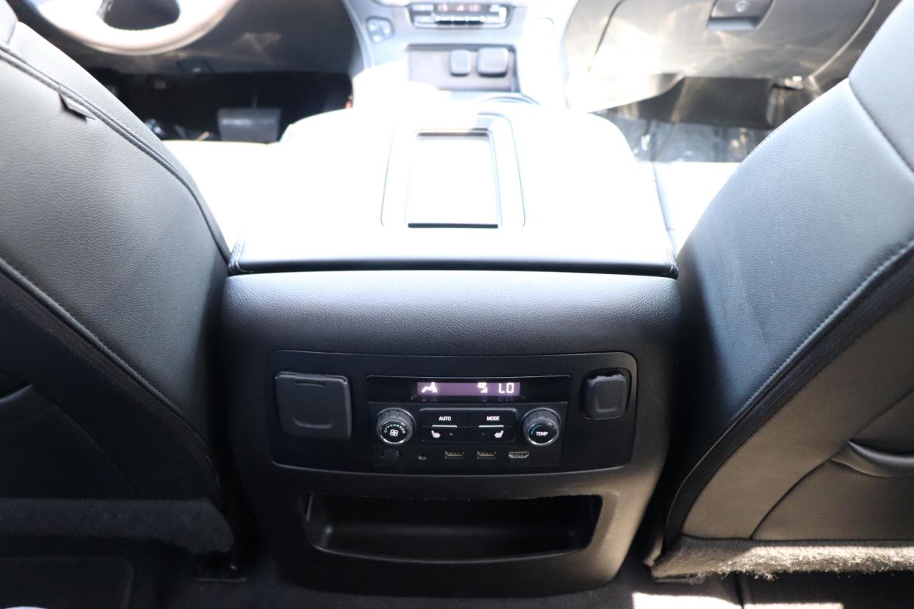 GMC Yukon XL 4WD 4dr SLT 2019