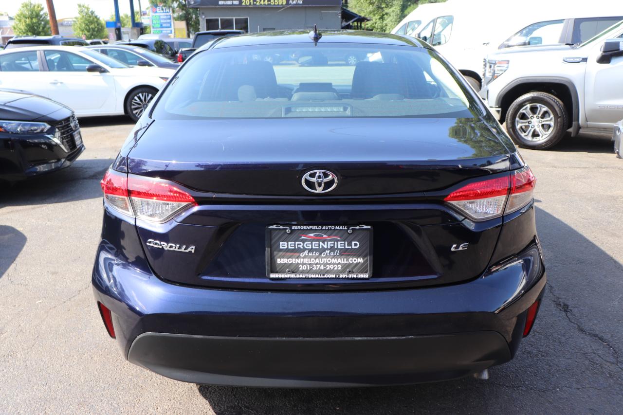 Toyota Corolla LE CVT (Natl) 2024