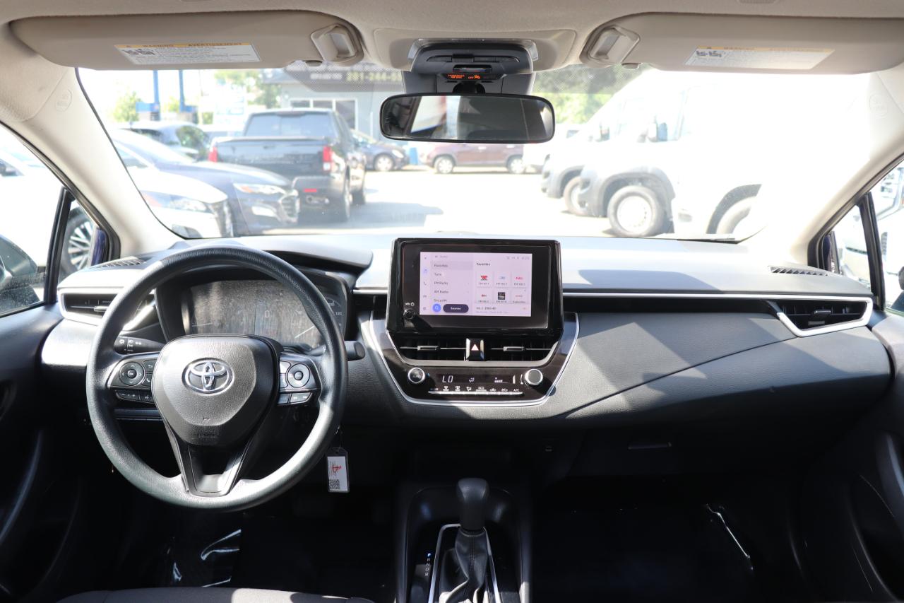 Toyota Corolla LE CVT (Natl) 2024