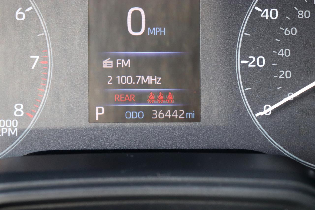 Toyota Corolla LE CVT (Natl) 2024