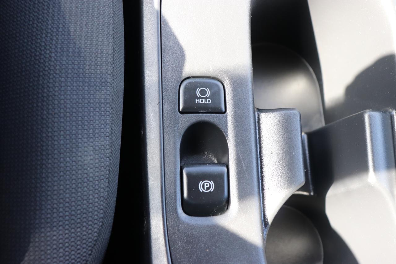 Toyota Corolla LE CVT (Natl) 2024