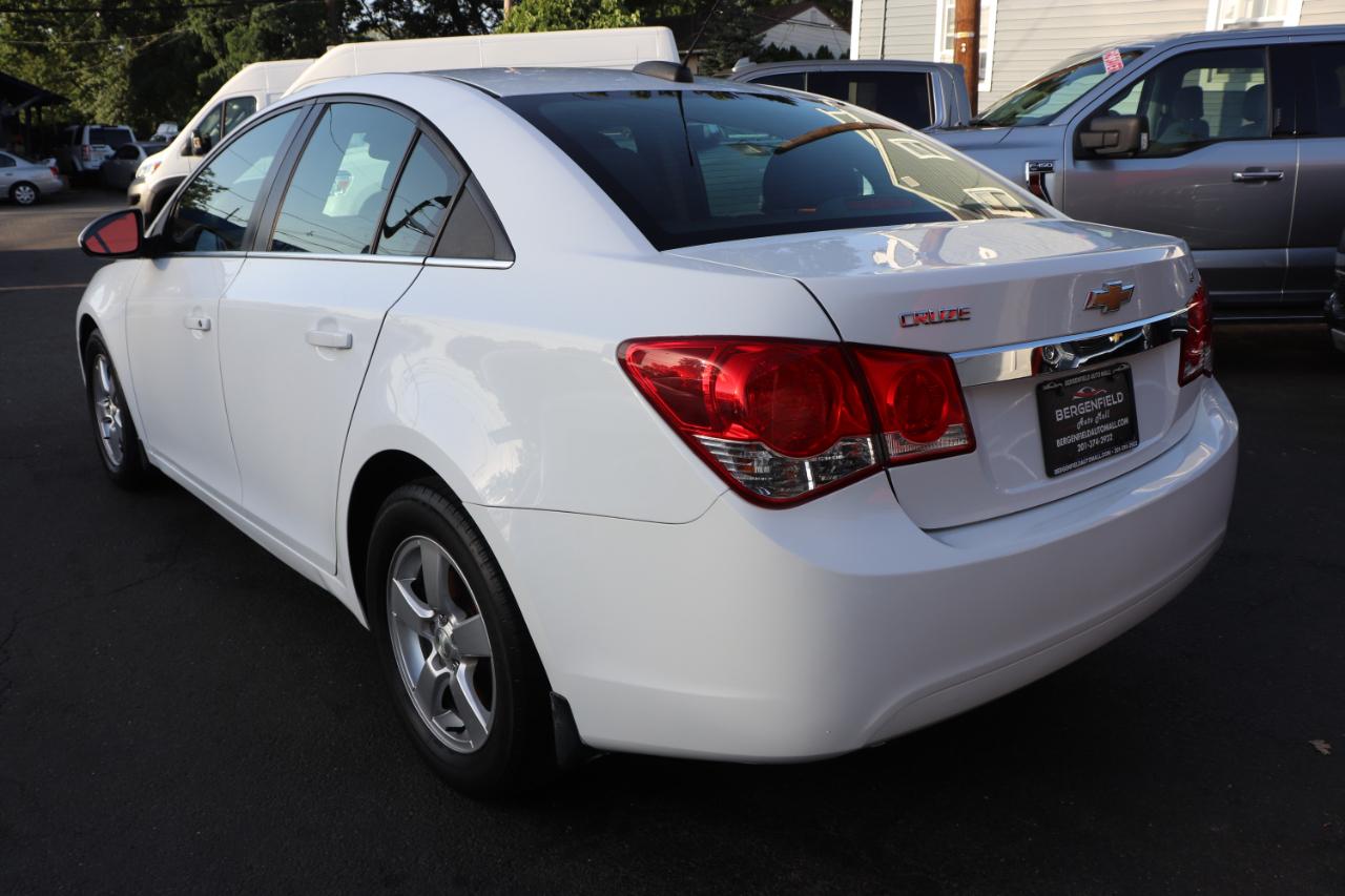 Chevrolet Cruze Limited 4dr Sdn Auto LT w/1LT 2016