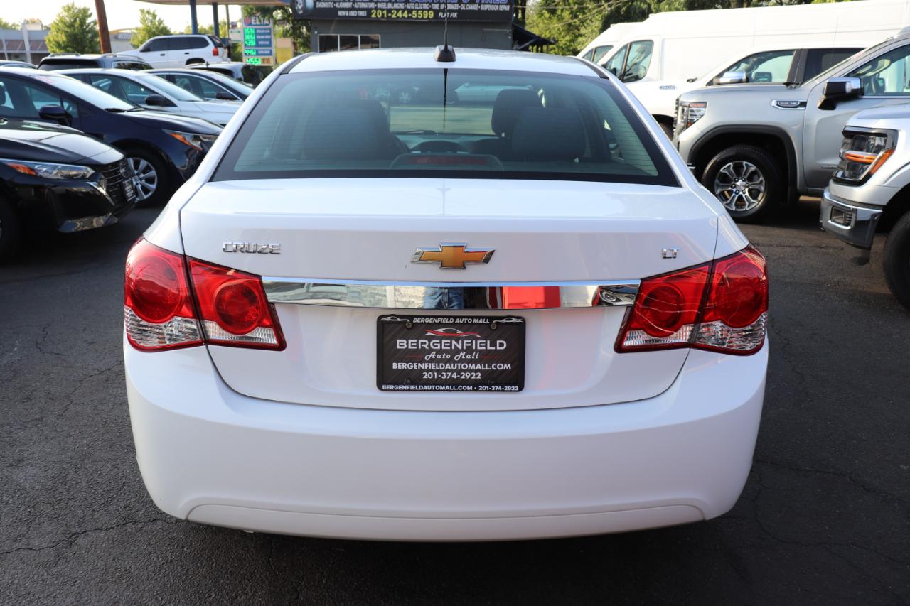Chevrolet Cruze Limited 4dr Sdn Auto LT w/1LT 2016