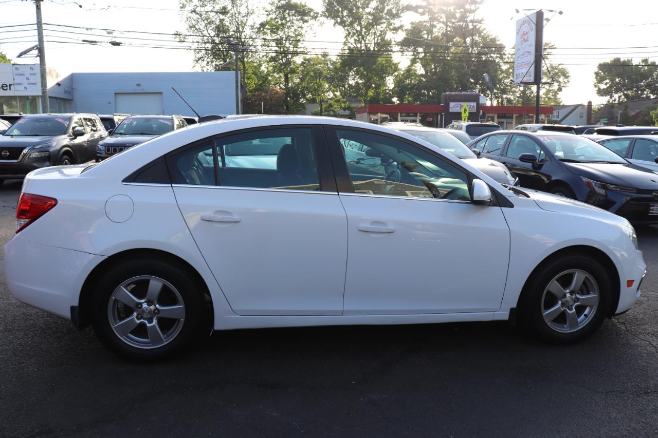 Chevrolet Cruze Limited 4dr Sdn Auto LT w/1LT 2016