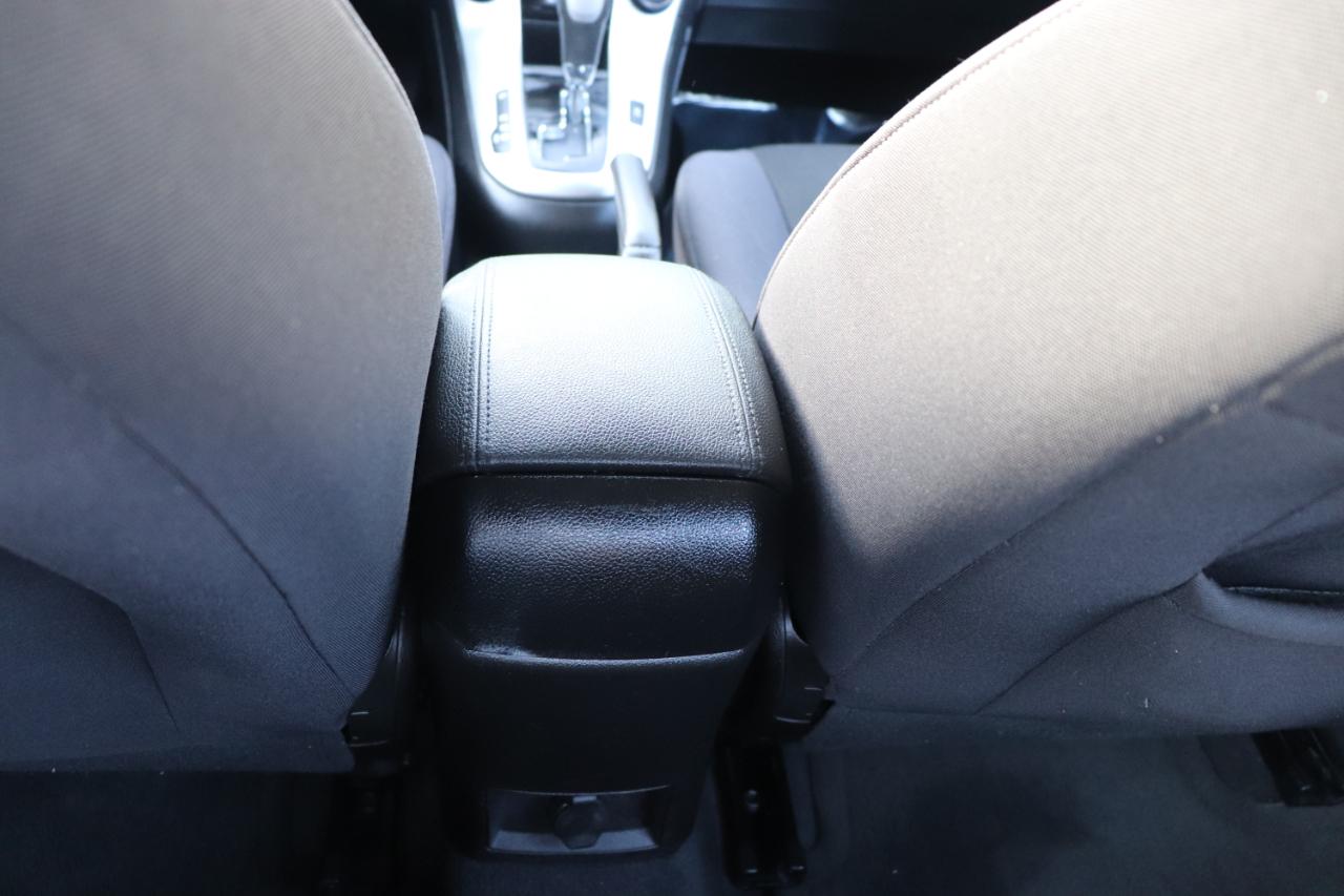 Chevrolet Cruze Limited 4dr Sdn Auto LT w/1LT 2016