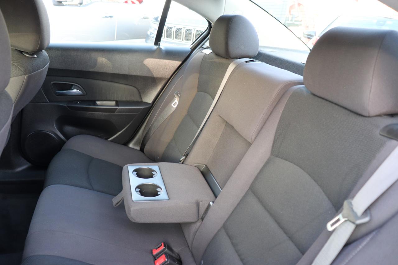 Chevrolet Cruze Limited 4dr Sdn Auto LT w/1LT 2016
