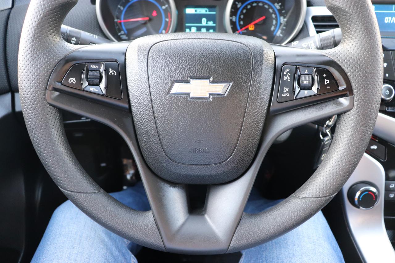Chevrolet Cruze Limited 4dr Sdn Auto LT w/1LT 2016