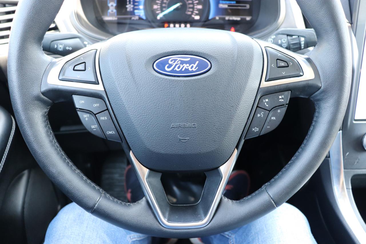Ford Edge Titanium AWD 2024