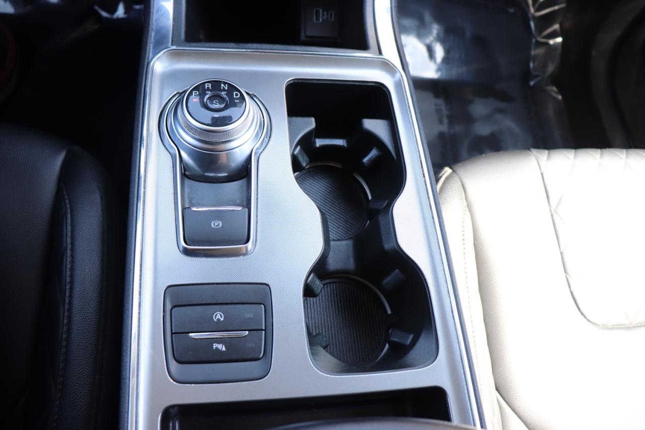 Ford Edge Titanium AWD 2024