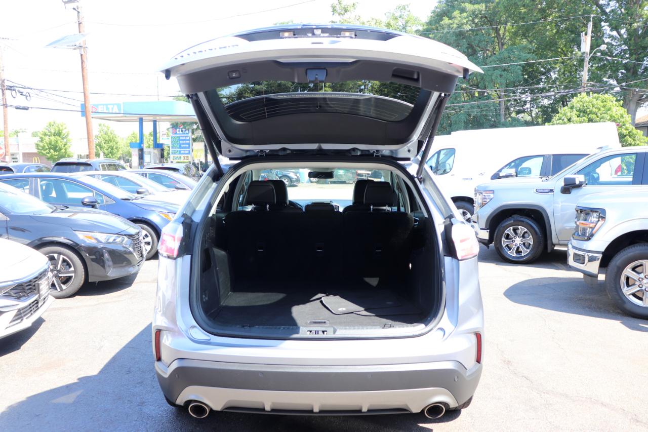 Ford Edge Titanium AWD 2024