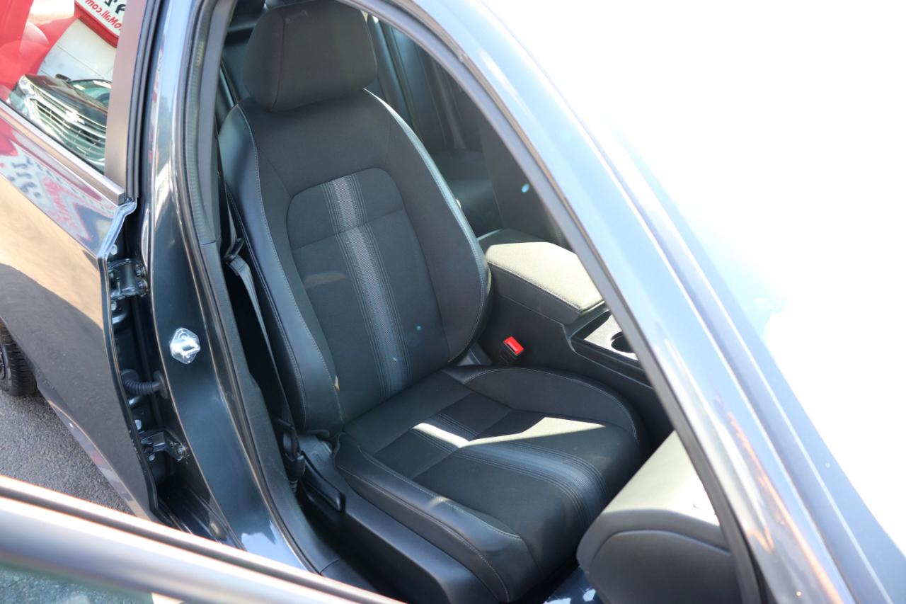 Honda Civic Sedan Sport CVT 2025