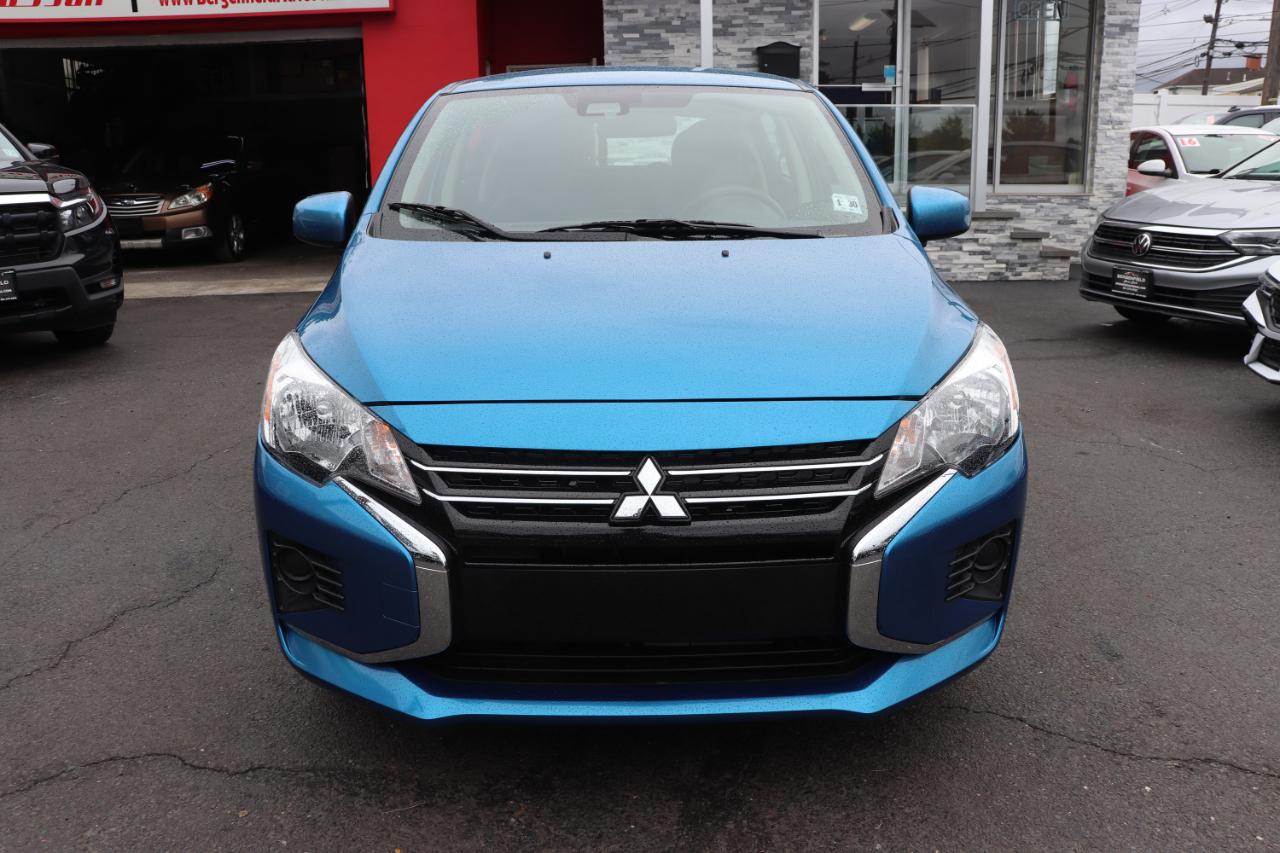 Mitsubishi Mirage ES CVT 2024