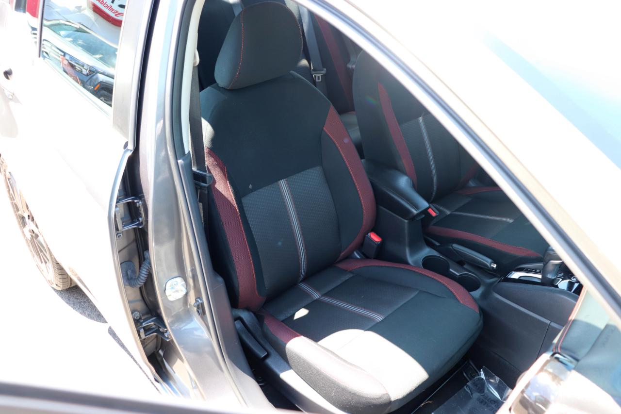 Nissan Versa SR CVT 2024
