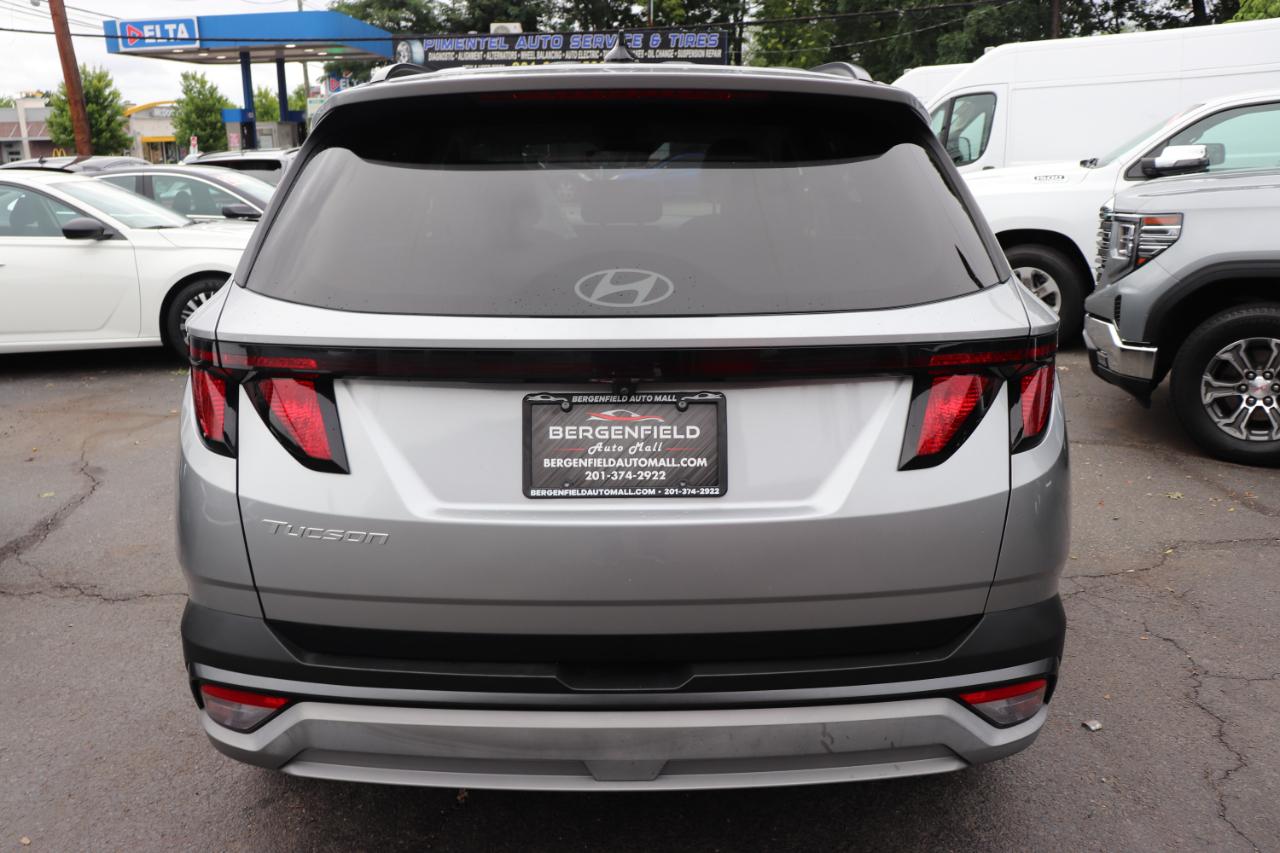 Hyundai Tucson SEL FWD 2025